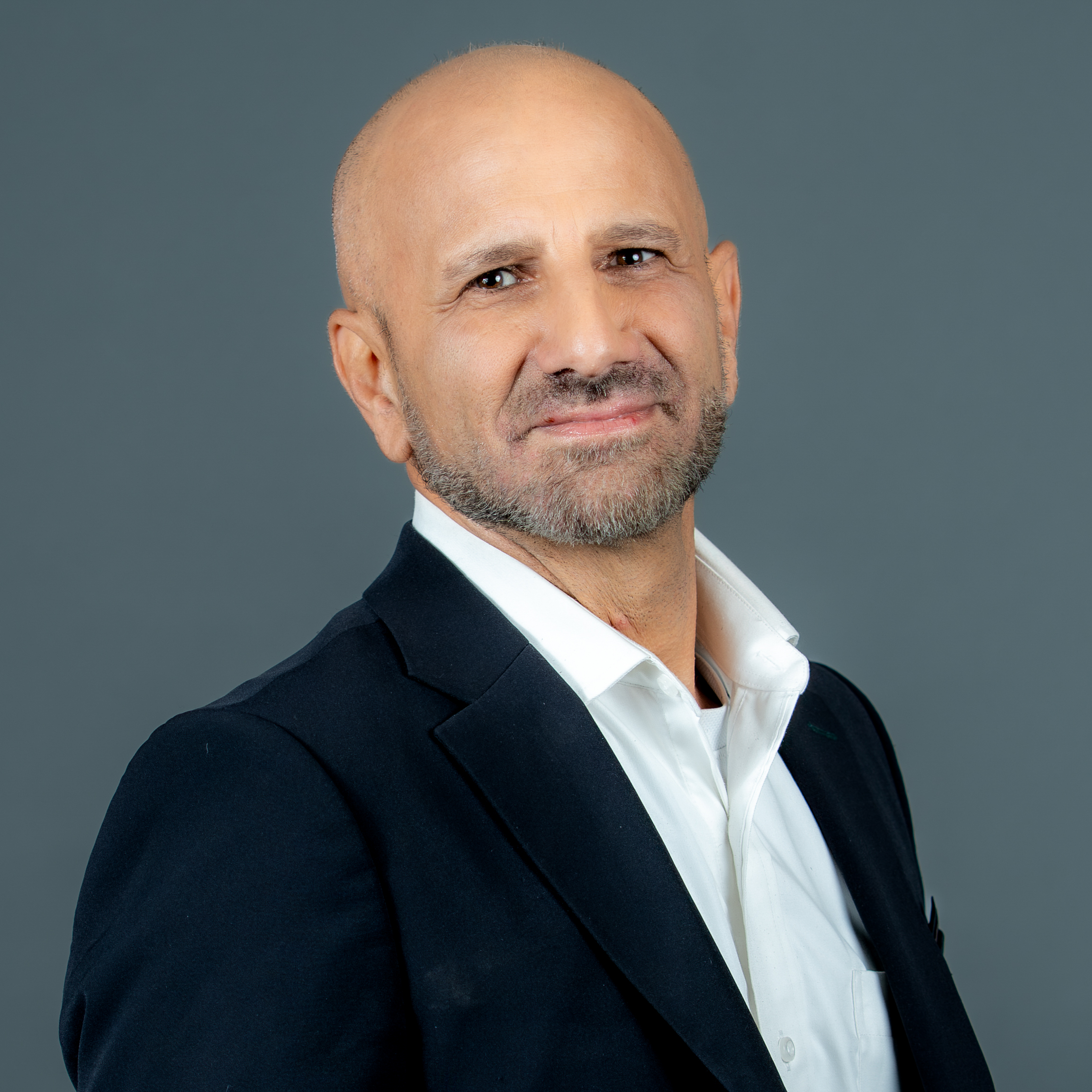 Dr. Aviv Zeevi